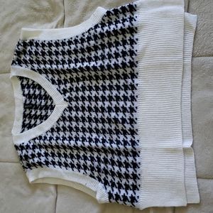 Divided Houndstooth Vest
